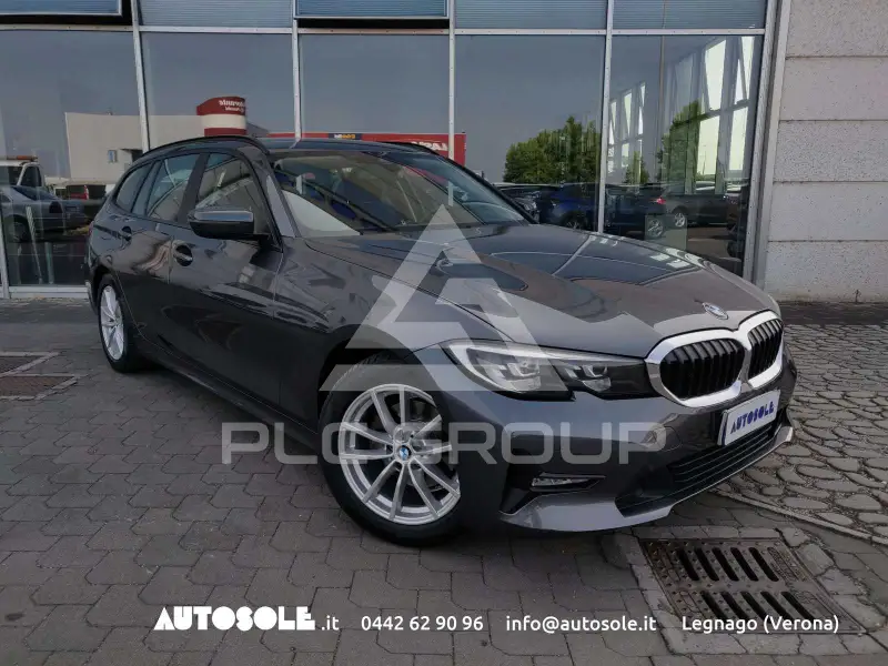 2020 BMW 320