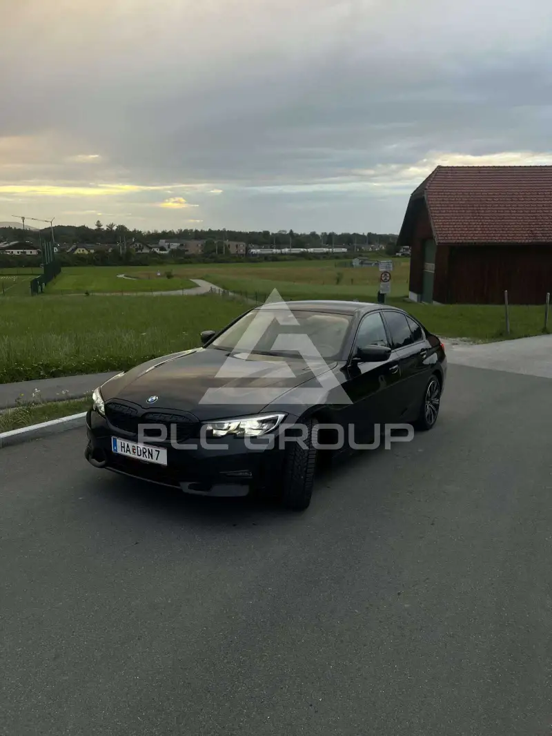 2020 BMW 320