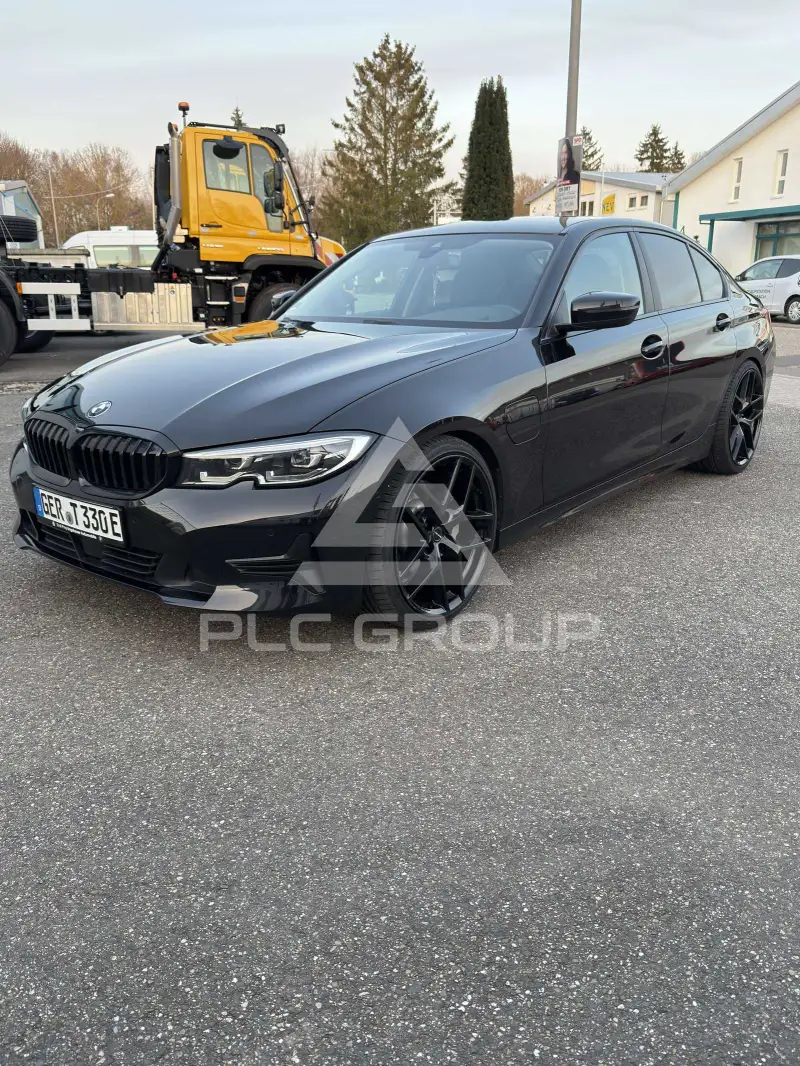 2021 BMW 330