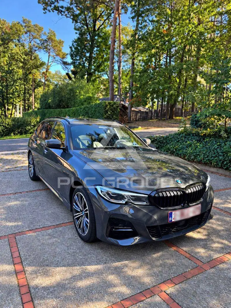 2020 BMW 330