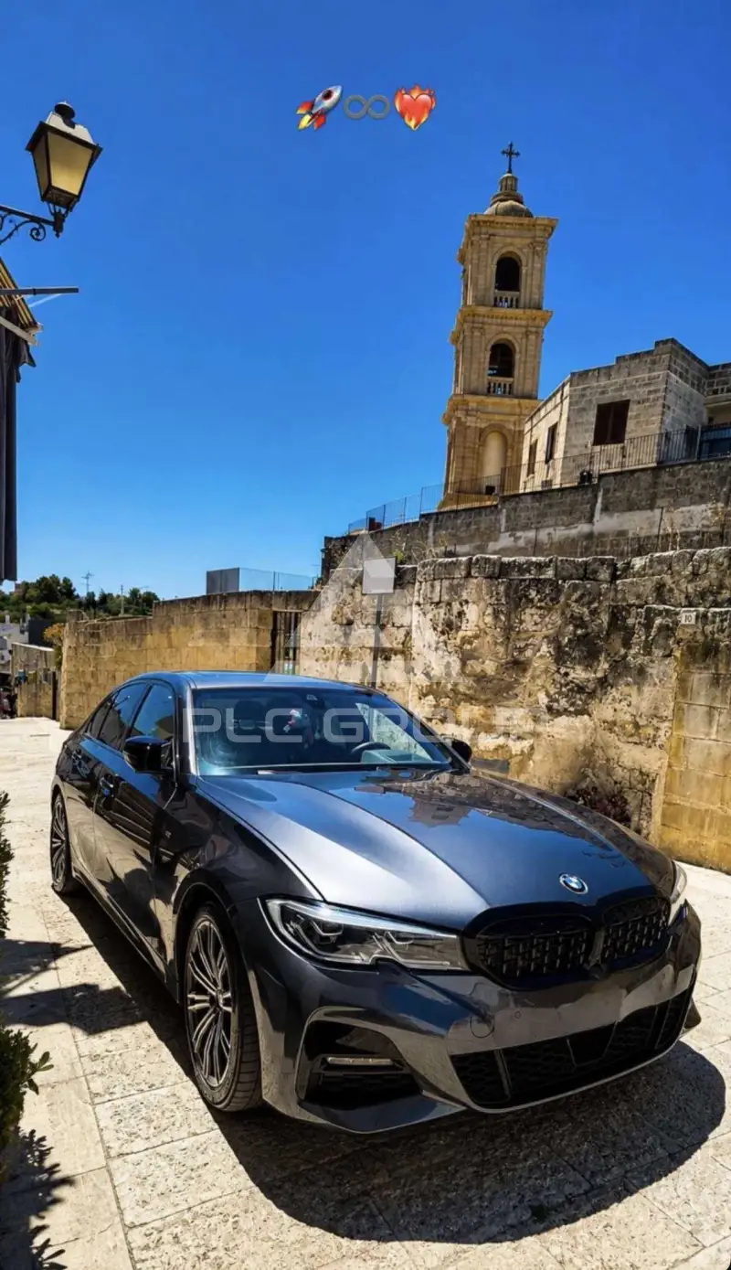 2020 BMW 330