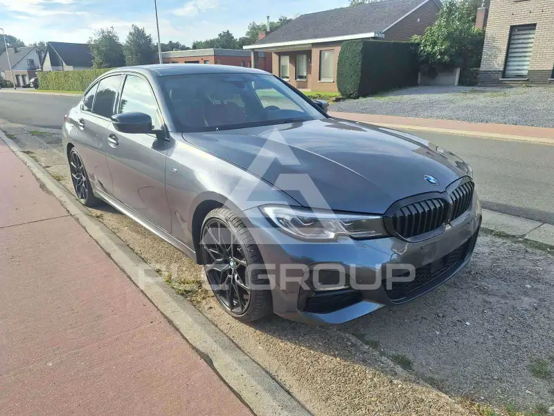 2020 BMW 330