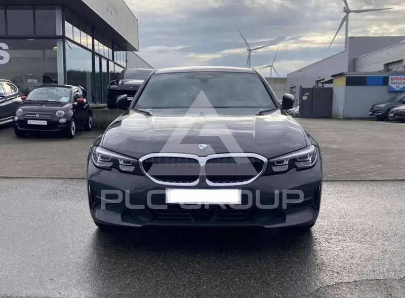 2020 BMW 330
