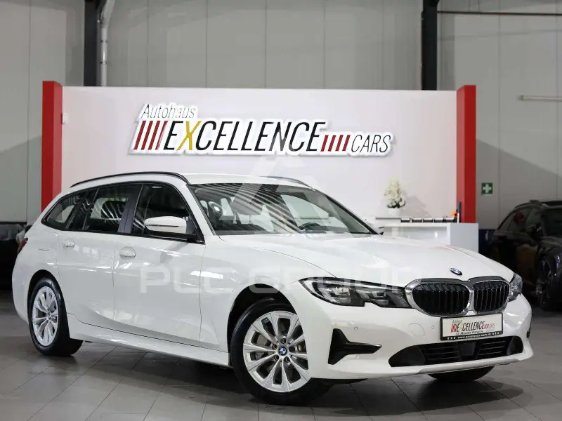 2020 BMW 330