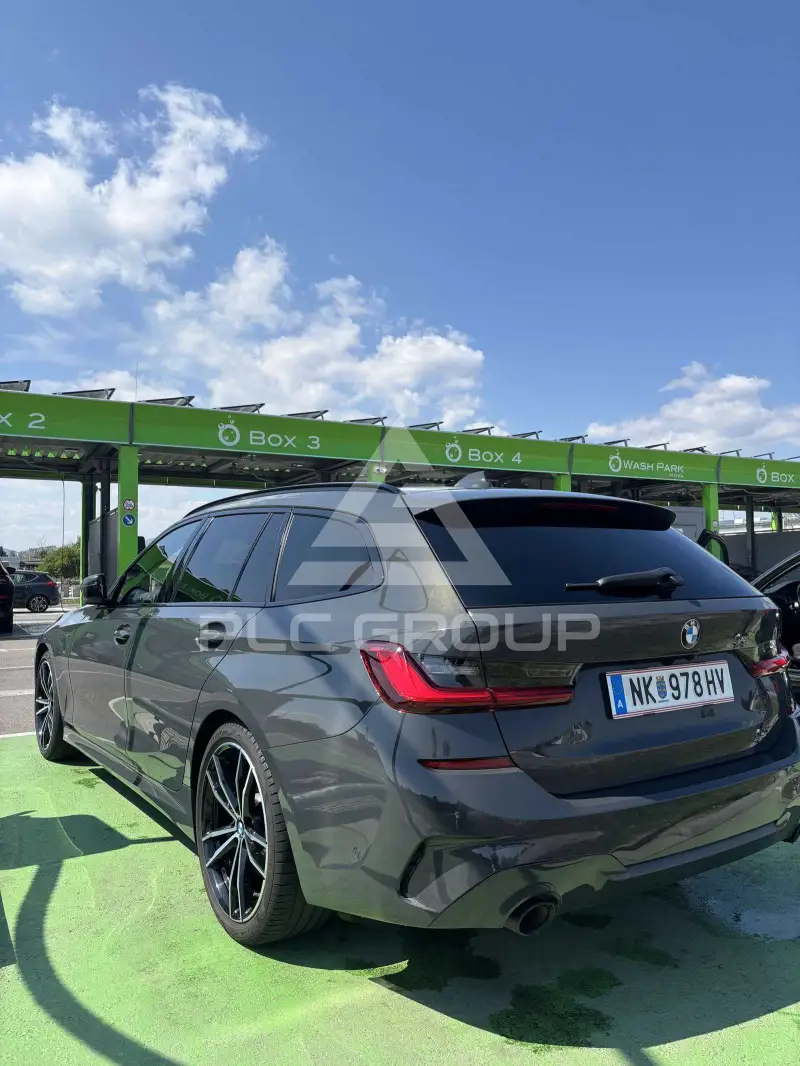 2020 BMW 330