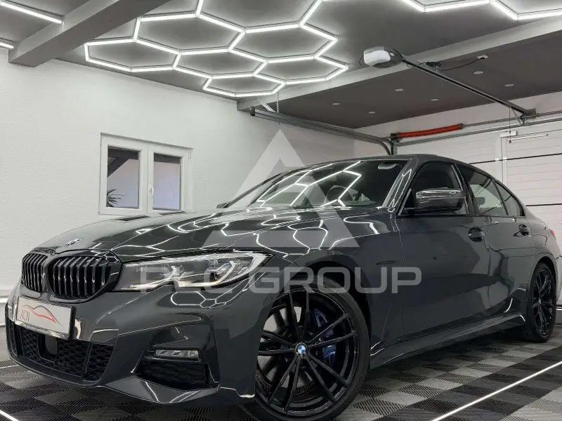 2020 BMW 330