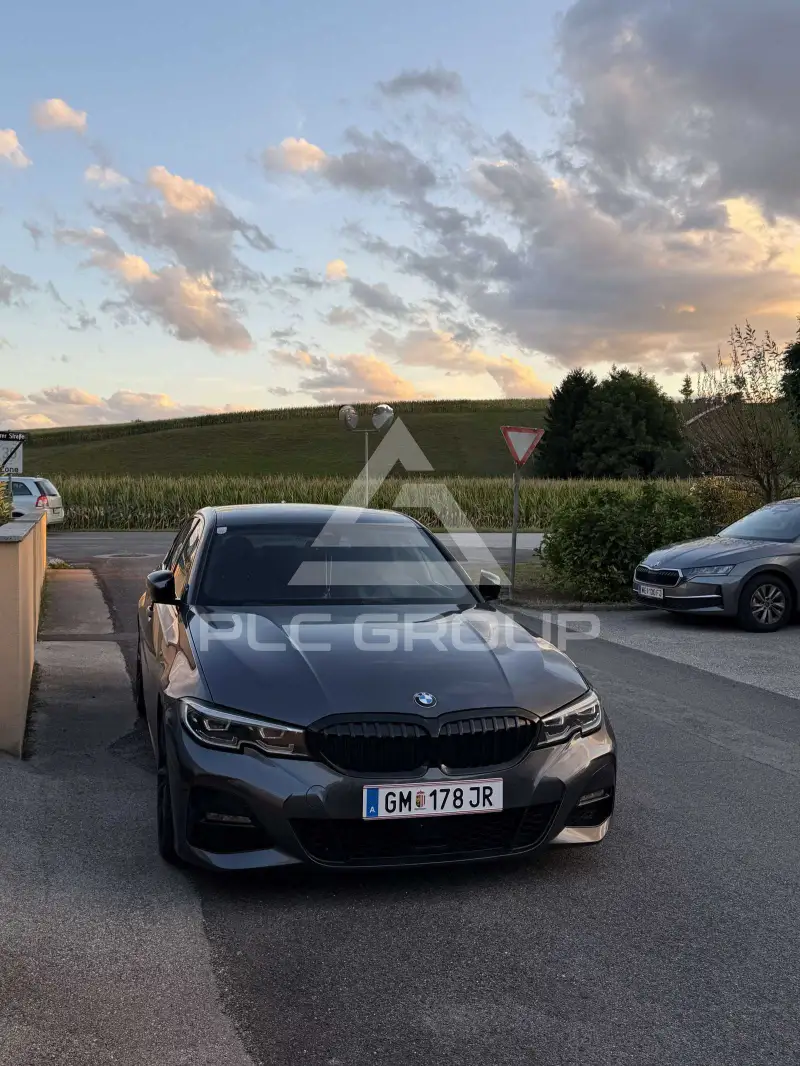 2020 BMW 330