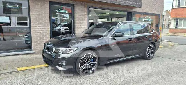 2020 BMW 330