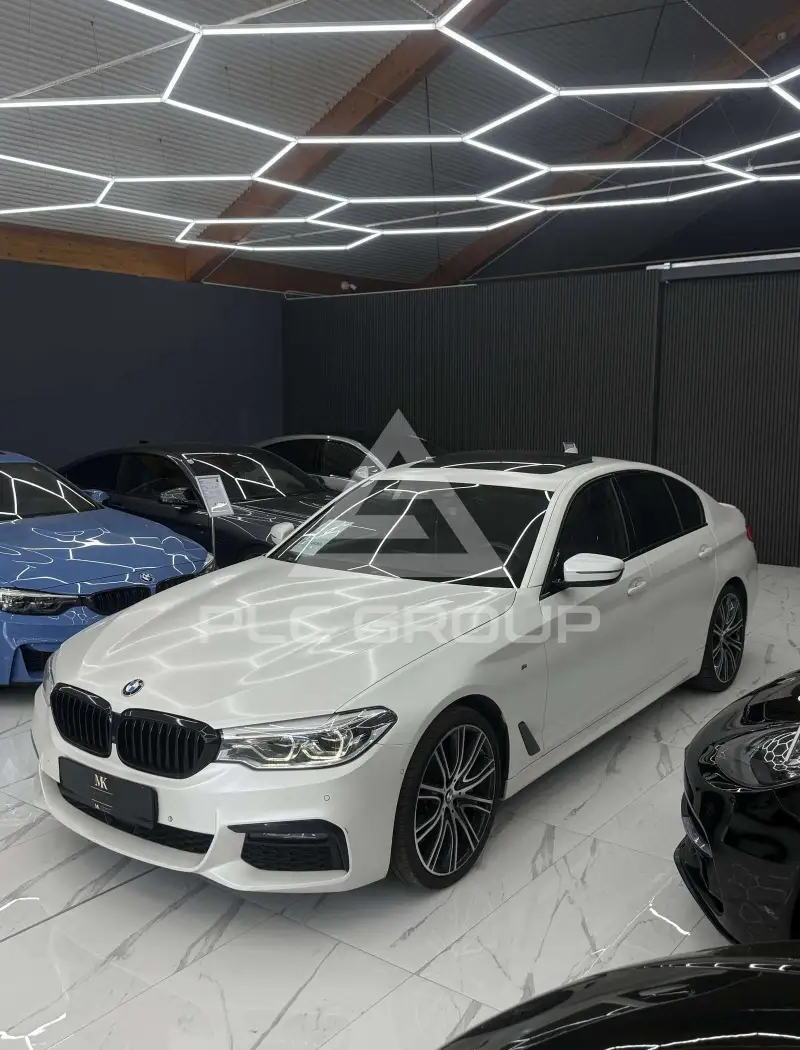 2020 BMW 540