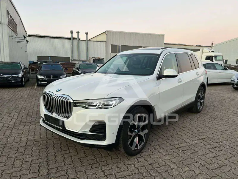 2020 BMW X7