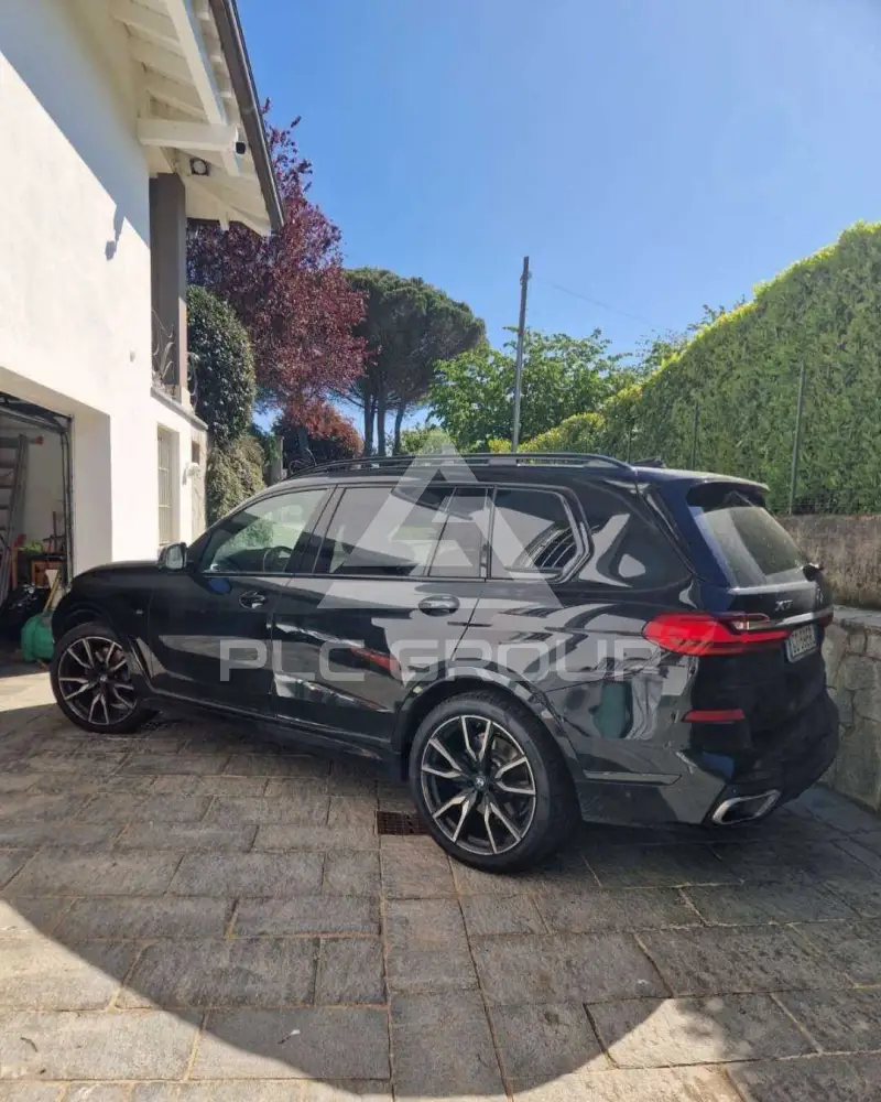 2020 BMW X7