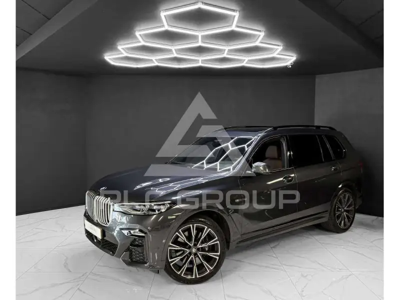 2020 BMW X7