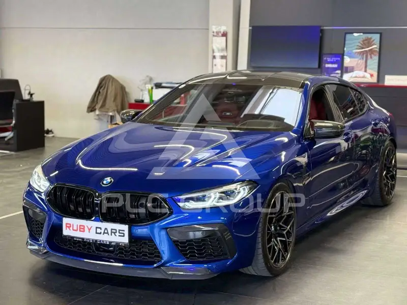 2020 BMW M8
