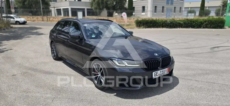 2020 BMW 520