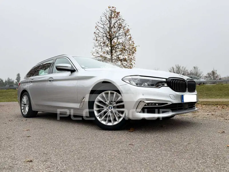 2020 BMW 520