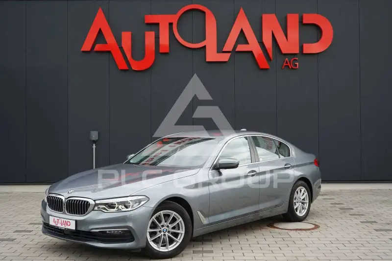 2020 BMW 520