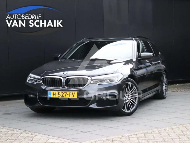 2020 BMW 520