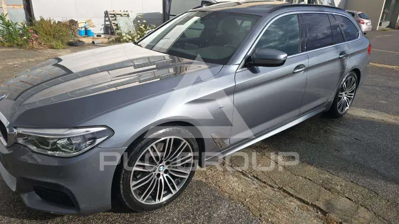 2020 BMW 520