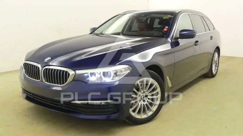 2020 BMW 520