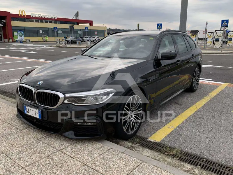 2020 BMW 520