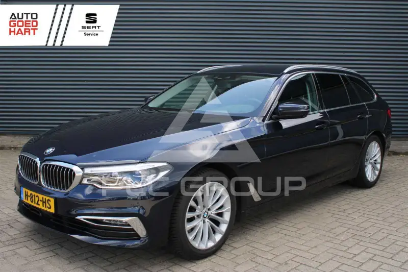2020 BMW 520