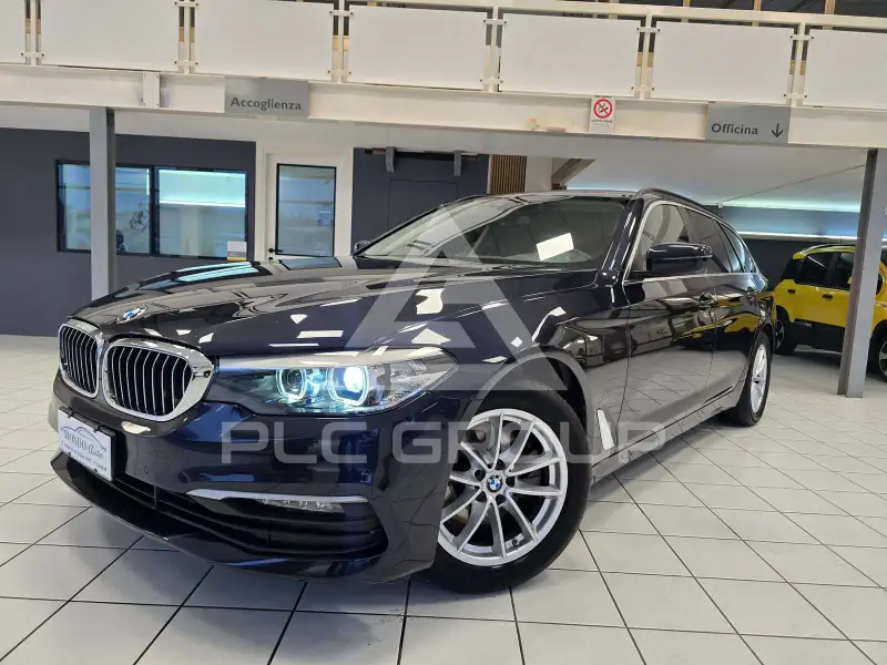 2020 BMW 520