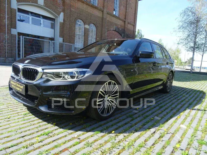 2020 BMW 520