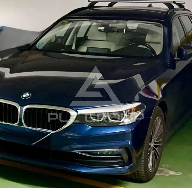 2020 BMW 520