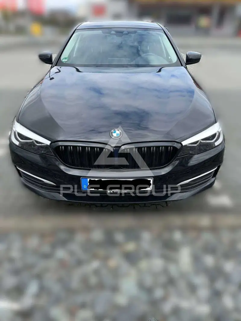 2020 BMW 520