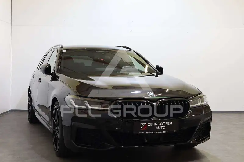 2020 BMW 520