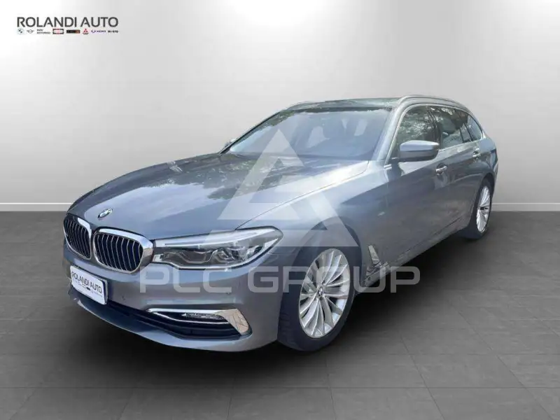 2020 BMW 520