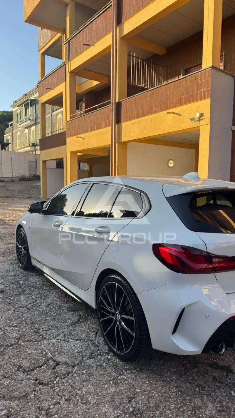 2020 BMW 116