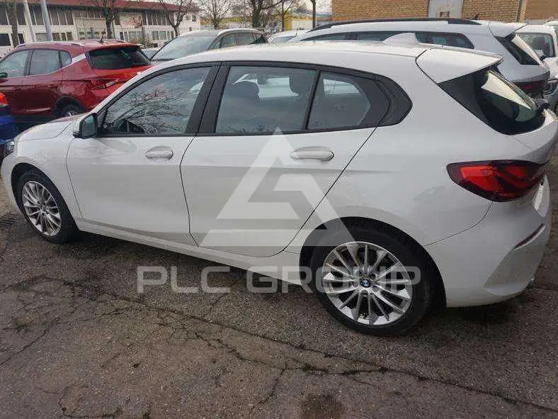 2020 BMW 116
