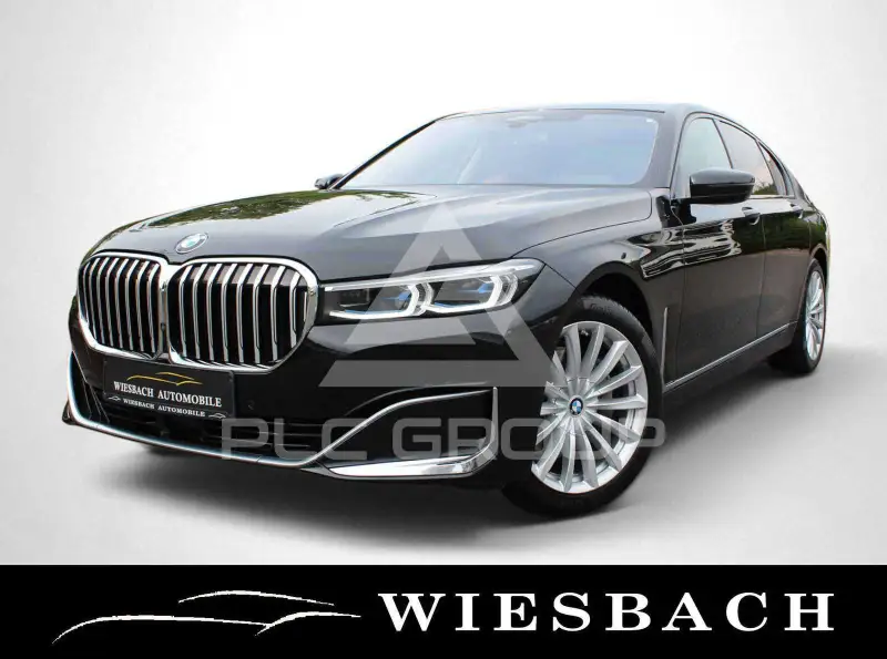 2020 BMW 730
