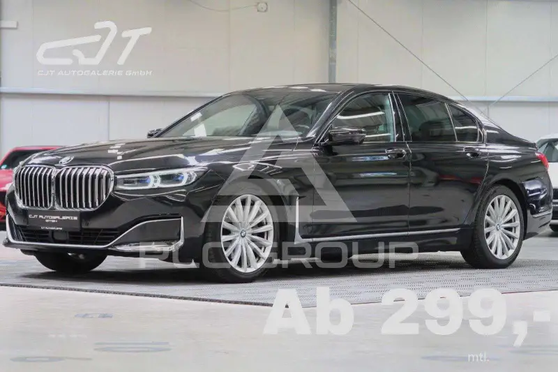 2020 BMW 730