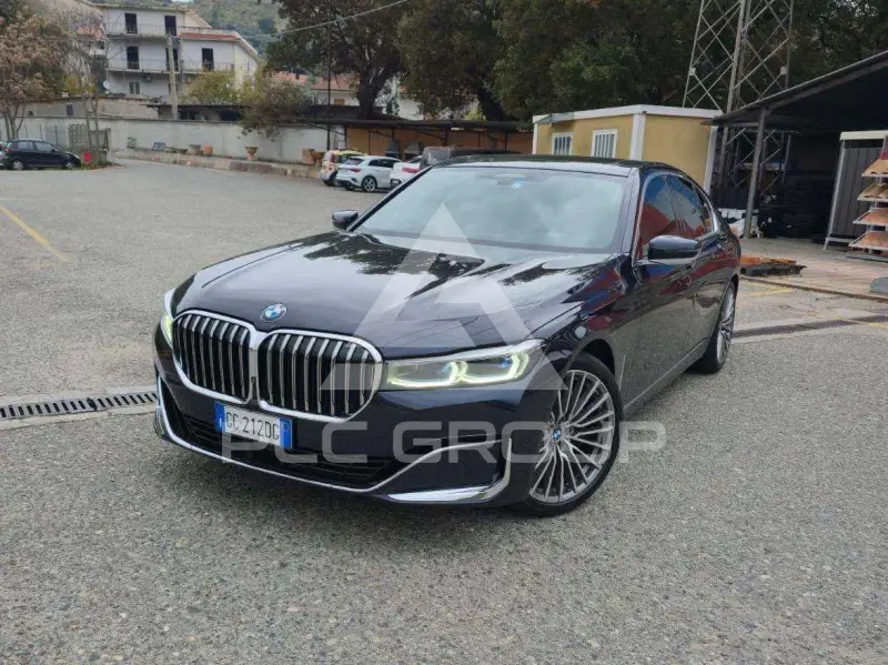 2020 BMW 730