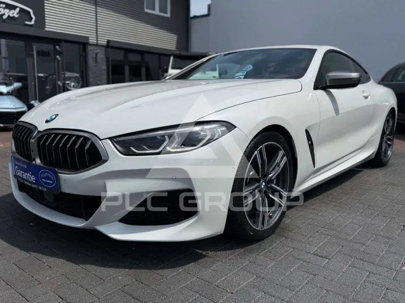 2020 BMW M8