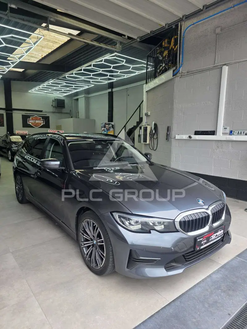 2020 BMW 318