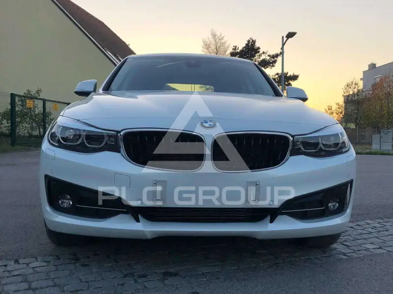 2020 BMW 318