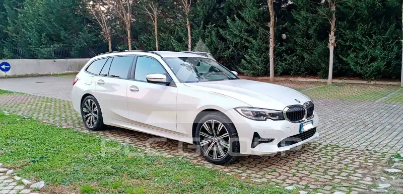 2020 BMW 318