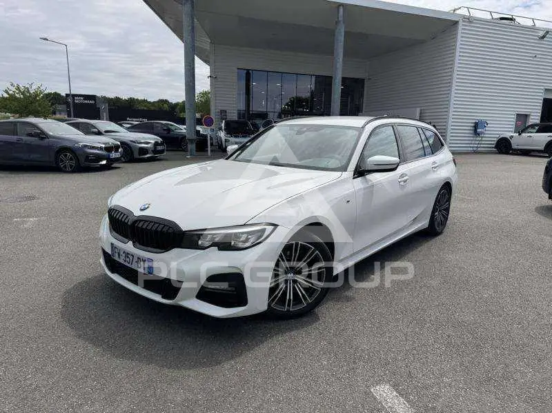 2020 BMW 318