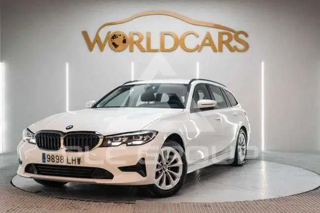 2020 BMW 318