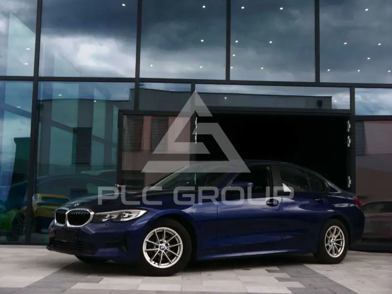 2020 BMW 318