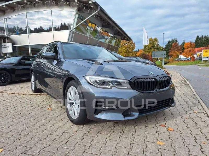 2020 BMW 318