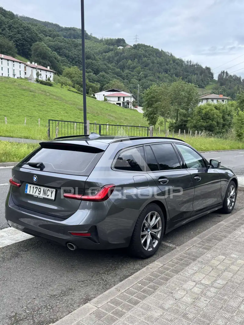 2020 BMW 318
