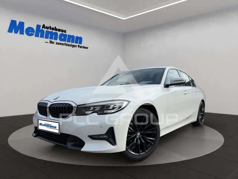 2020 BMW 318