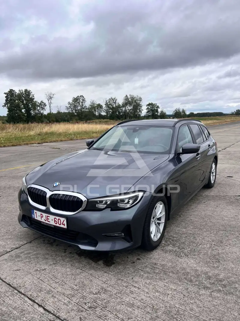 2020 BMW 318