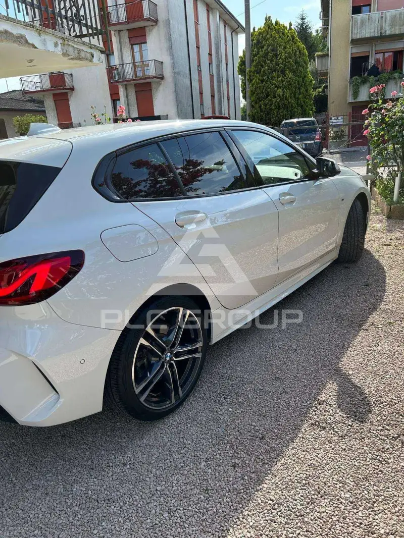 2020 BMW 118