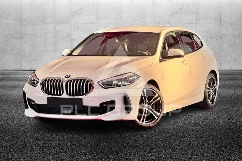 2020 BMW 118