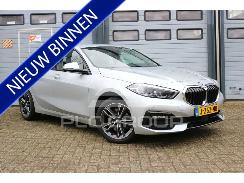 2020 BMW 118